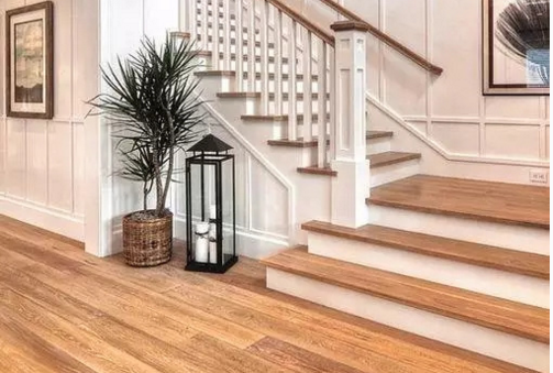 樓梯3.png 樓梯3.png