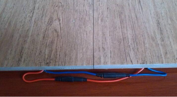 自發(fā)熱地板2.png 自發(fā)熱地板2.png